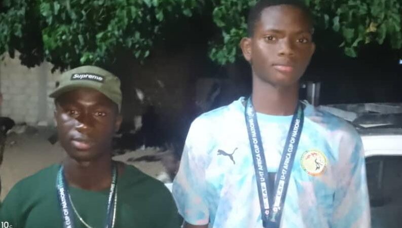 Thiès célèbre son champion : à Sampathé, l’émouvant retour du Lionceau Mamadou Diabaté Gueye
