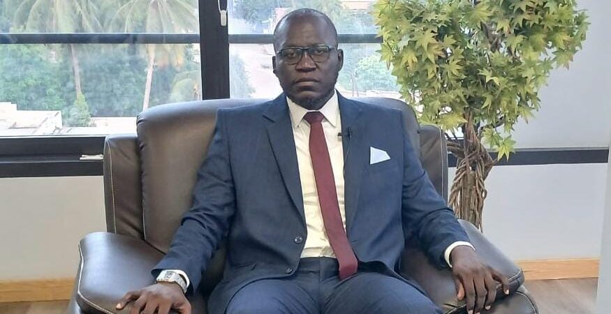 THIÈS-NORD : MOUSSA THIOMBANE PASSE À L’OFFENSIVE     Course à la mairie : « Je suis le seul candidat apte à diriger la commune »